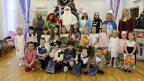 Дарить детям радость – благородное дело Дарить детям радость – благородное дело