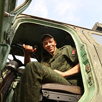 Расчёты ЗРК С-300 заняли боевые позиции
