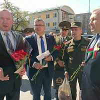 С наступающим Днем Победы!