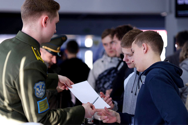 День открытых дверей на военном факультете в БГАА