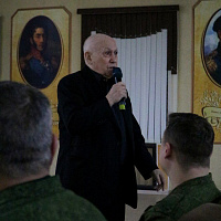 Эдуард Ханок встретился с военнослужащими