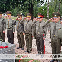 Это нужно живым…