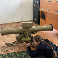 Воспитанники военно-патриотического лагеря посетили 11 омбр 