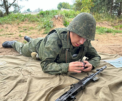 Занятия по тактической подготовке с курсантами 72 ОУЦ