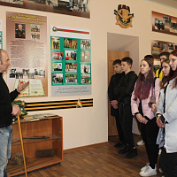 Воспитывая патриотов