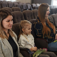  Командование 147 зрп поздравили представительниц прекрасного пола с предстоящим праздником