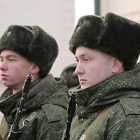 Гвардейцы произнесли слова клятвы на верность Родине