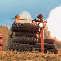 Занятия по огневой подготовке с курсантами Военной академии