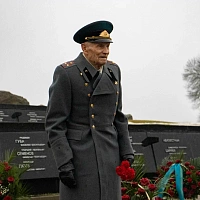 Гвардейцы 38 одшбр возложили цветы в мемориальном комплексе «Брестская крепость-герой»