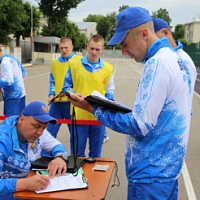 В духе здорового соперничества