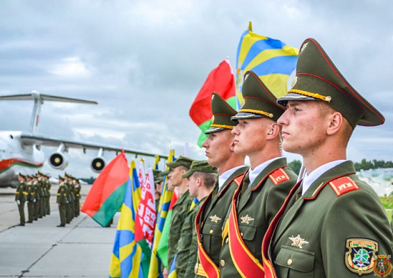 Сегодня – годовой праздник роты почётного караула Вооружённых Сил	