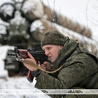 Подразделение одной из зенитных ракетных бригад участвует в тактическом учении