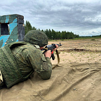 Военнослужащие воинских соединений и частей продолжают совершенствовать воинское мастерство