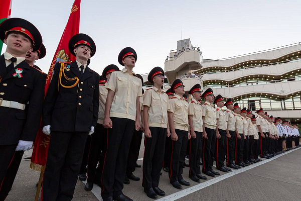 Торжественная церемония открытия военно-патриотической смены «Историческая память поколений»