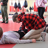 Занятия по тактической медицине с воспитанниками военно-патриотического клуба «Зубр»