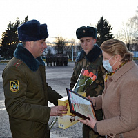 Полк стал для них родным