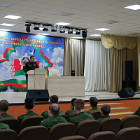 На базе 65-й автомобильной бригады проходит сбор с офицерами по призыву