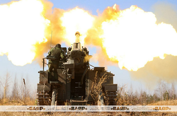 Занятия с дивизионами 2С5 «Гиацинт-С» и 2А65 «Мста-Б»