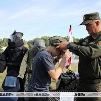 Военные сапёры принимают участие в праздничных мероприятиях, посвященных Дню танкистов
