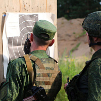 Занятия по огневой подготовке с личным составом 11 омбр