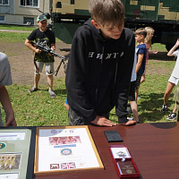 Витебские десантники посетили детский оздоровительный лагерь «Липки»