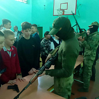 Урок мужества для школьников