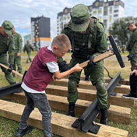 Военнослужащие 30 ождбр посетили школьников