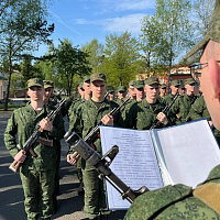 Торжественная церемония вручения штатного оружия