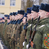 С праздником, товарищи курсанты!