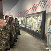 Эта память священна