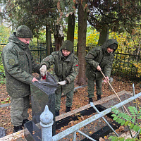 Военнослужащие Вооружённых Сил приняли активное участие в республиканском субботнике