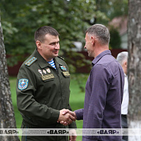 Генерал-майор Вадим Денисенко провел приём ветеранов ВДВ и ССО нашей страны