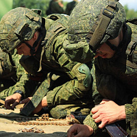 Занятия по боевой подготовке с военнослужащими 120 омбр