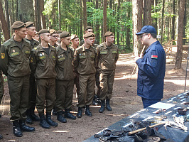 Военнослужащие 120-й отдельной гвардейской механизированной бригады посетили урочище «Уручье»