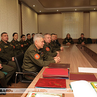 Генерал-майор Валерий Ревенко поздравил личный состав ДМВС с наступающим праздником