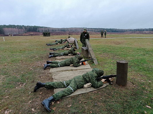 Подготовка нового пополнения в воинских частях идёт по плану