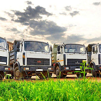 Военнослужащие продолжают оказывать помощь аграриям в уборке урожая