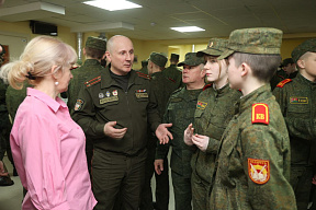 Военнослужащие 72 ОУЦ посетили Борисовское кадетское училище Минской области