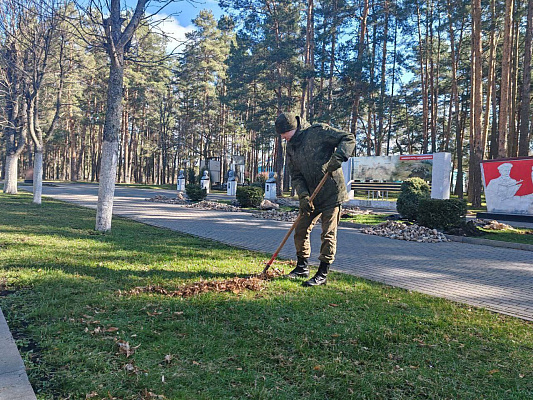 Личный состав 72 ОУЦ принял участие в республиканском субботнике