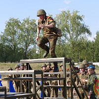 На базе 72 ОУЦ прошла военно-спортивная игра «Ураган»