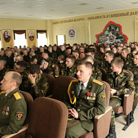 С праздником, военные автомобилисты!