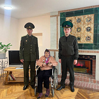 Поздравили ветеранов