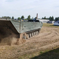 Занятия по вождению инженерных машин