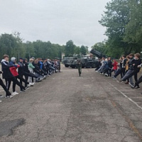 Каникулы с армией продолжаются