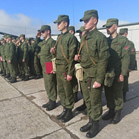 Вручили боевое оружие