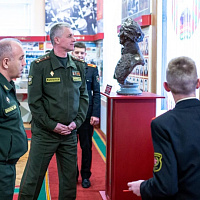 В гостях у минских суворовцев