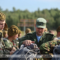 Первые прыжки с парашютом