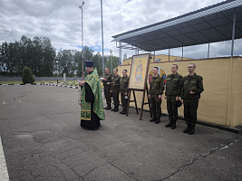 Передача иконы святого великомученика Георгия Победоносца