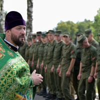 В военный городок «Красный Двор» г. Бреста доставлены мощи великомученика Георгия Победоносца