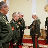 По заслугам и честь